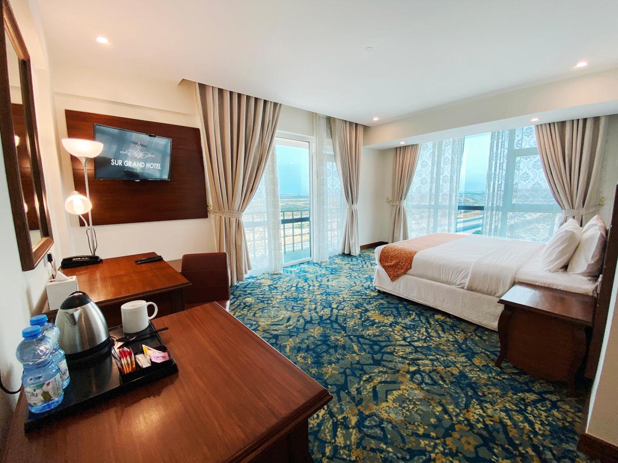 เซอร์ แกรนด์ โฮเทล Hotel ภายนอก รูปภาพ