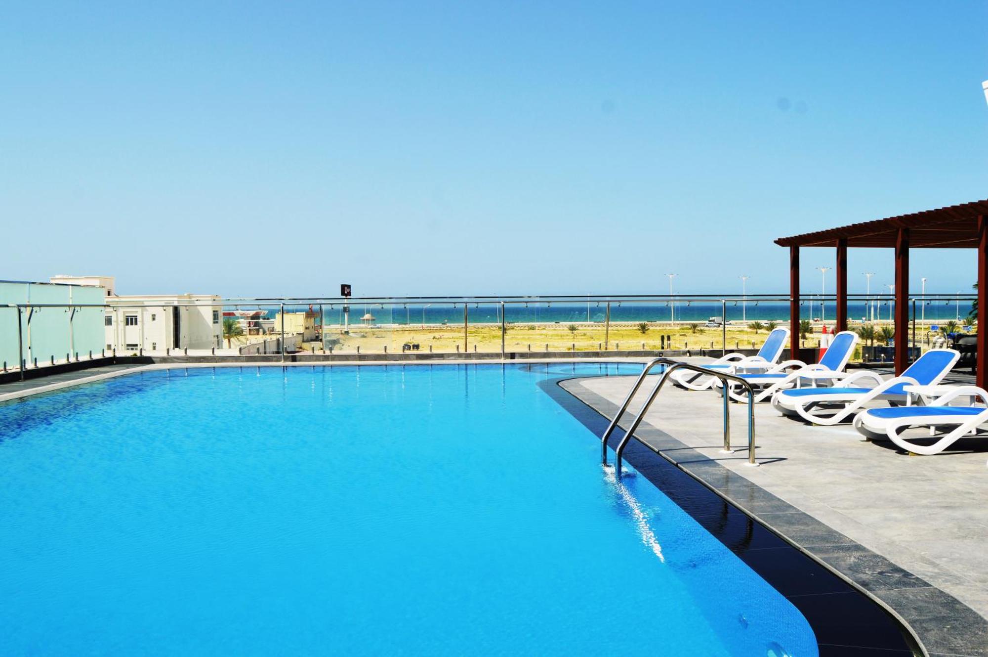 เซอร์ แกรนด์ โฮเทล Hotel ภายนอก รูปภาพ