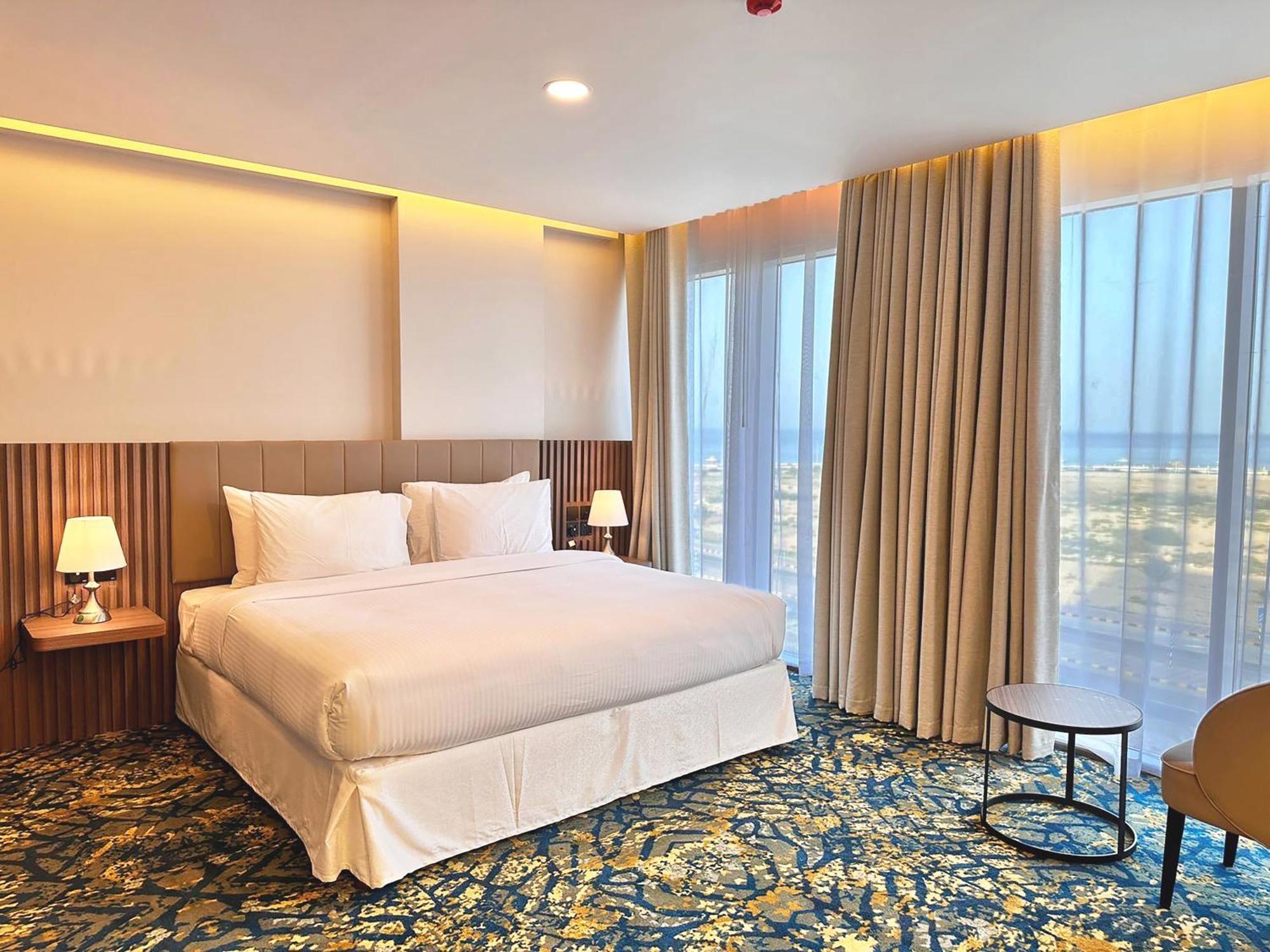 เซอร์ แกรนด์ โฮเทล Hotel ภายนอก รูปภาพ