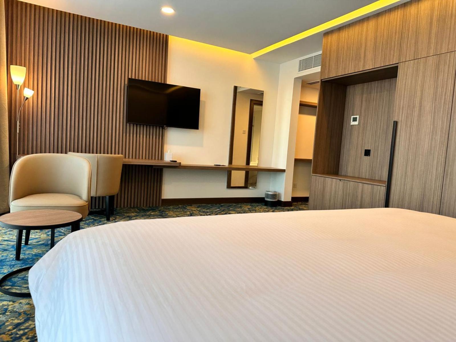 เซอร์ แกรนด์ โฮเทล Hotel ภายนอก รูปภาพ